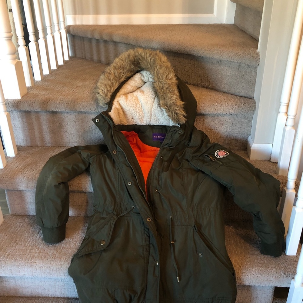 Madden Girl army green medium winter coat